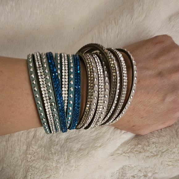 Sparkly snap closure wrap bracelet - Picture 5 of 9